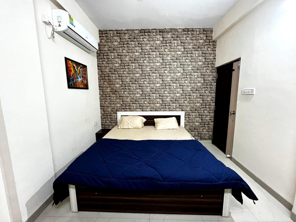 Staeg Heart Of City 2Bhk - 201 인도르 외부 사진